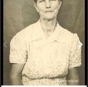 Meet your Posher, Brenda